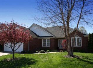 109 Reston Dr, Newburgh, IN 47630