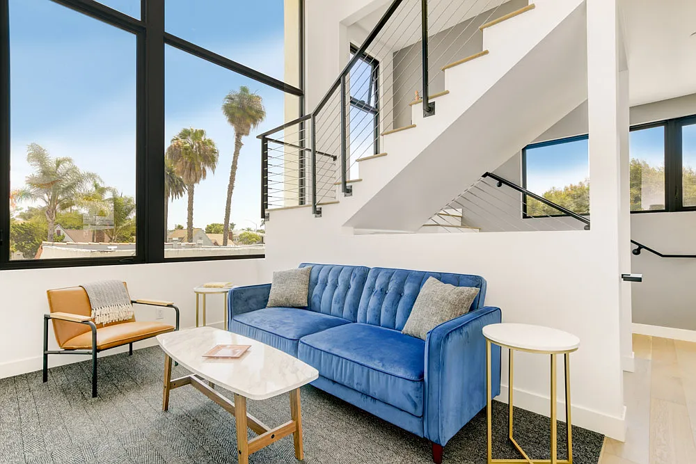 1 bed, 900 sqft, $3,500 — Photo 2