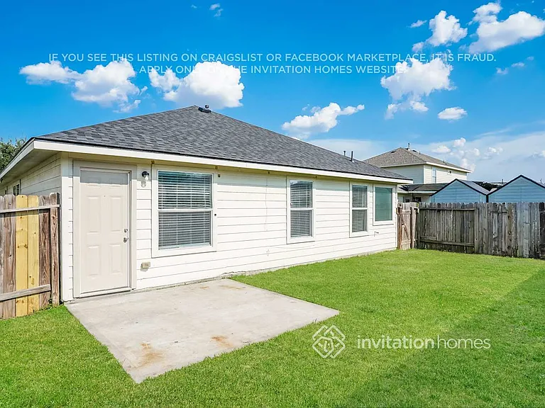 8583 Chaletford Dr — Photo 16