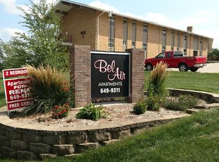1503 Glenmore Dr #103, Norfolk, NE 68701