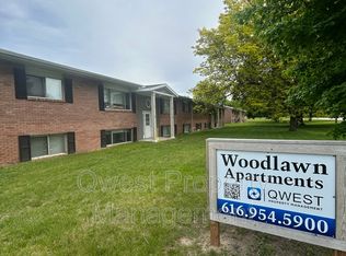 405 E Woodlawn Ave APT 7, Hastings, MI 49058