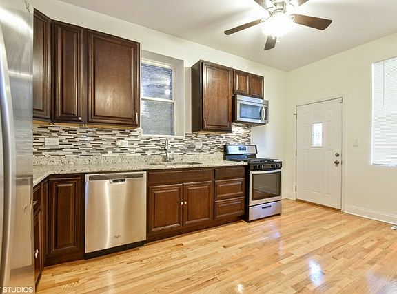 3rd image of 6402 S Greenwood Ave #1