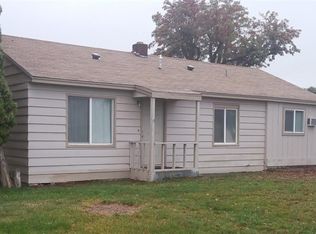135 Warden Ave NW, Soap Lake, WA 98851