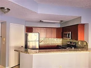 2445 SW 18th Ter #903 — Photo 5