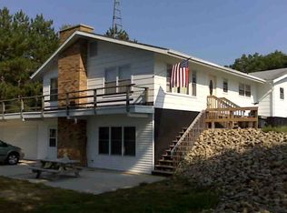 N11151 17th Ave, Necedah, WI 54646