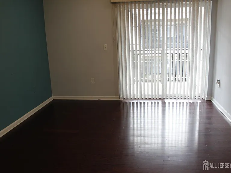 446 Micali Way — Photo 28