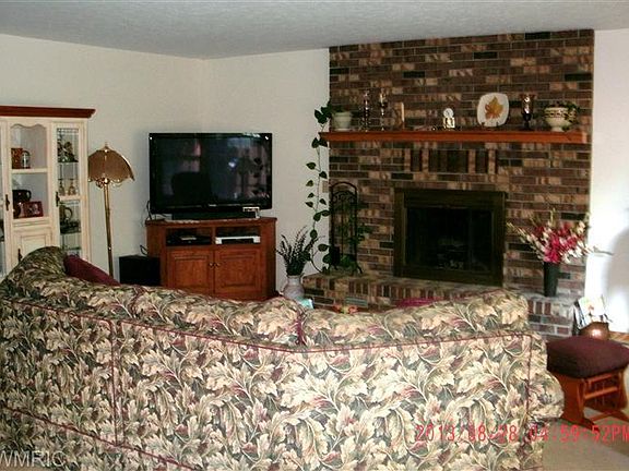 5th image of 501 E Coffren St