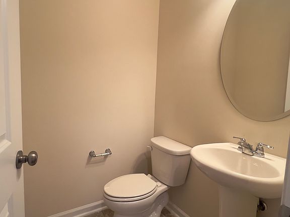5th image of 1460 Salem Creek Dr