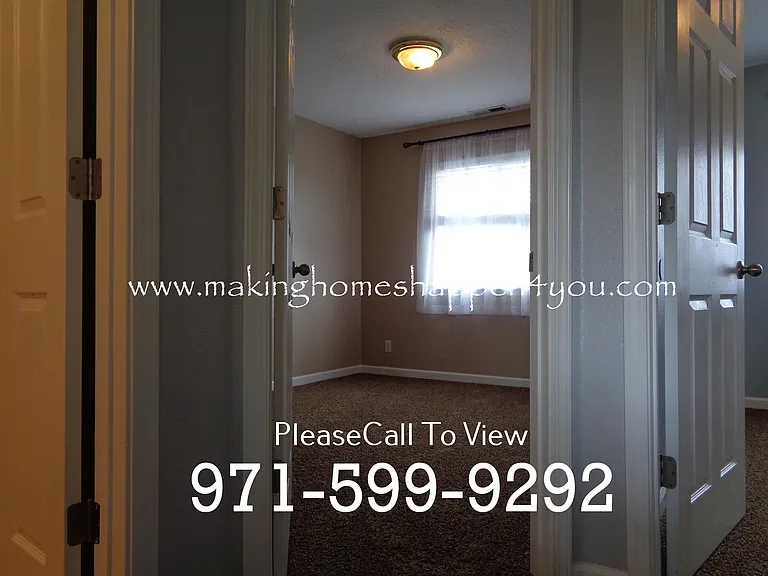 1410 Jonmart Ave SE — Photo 7