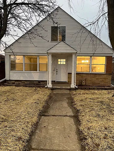 3758 W Pippin St Photo 1