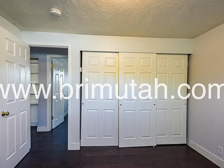 1313 E 8425 S — Photo 13