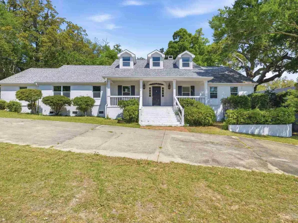 1280 Stow Ave, Pensacola, FL 32503