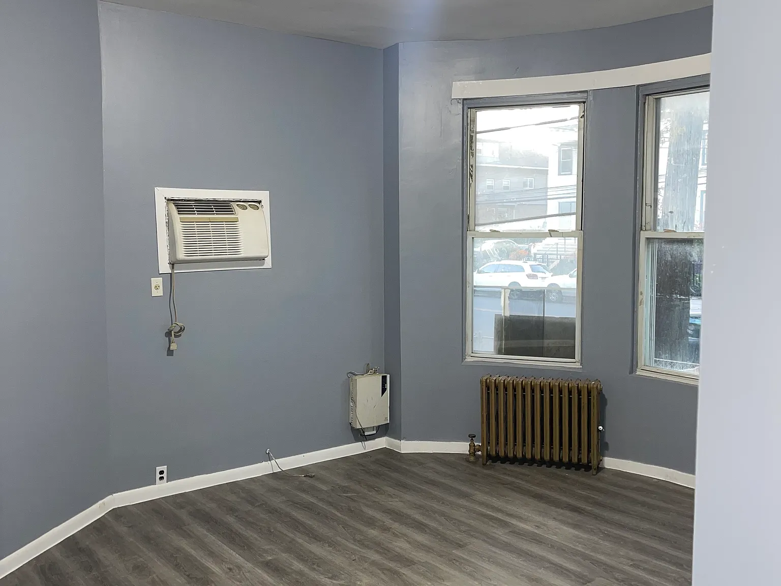 3 bed, 1700 sqft, $2,300 — Photo 4