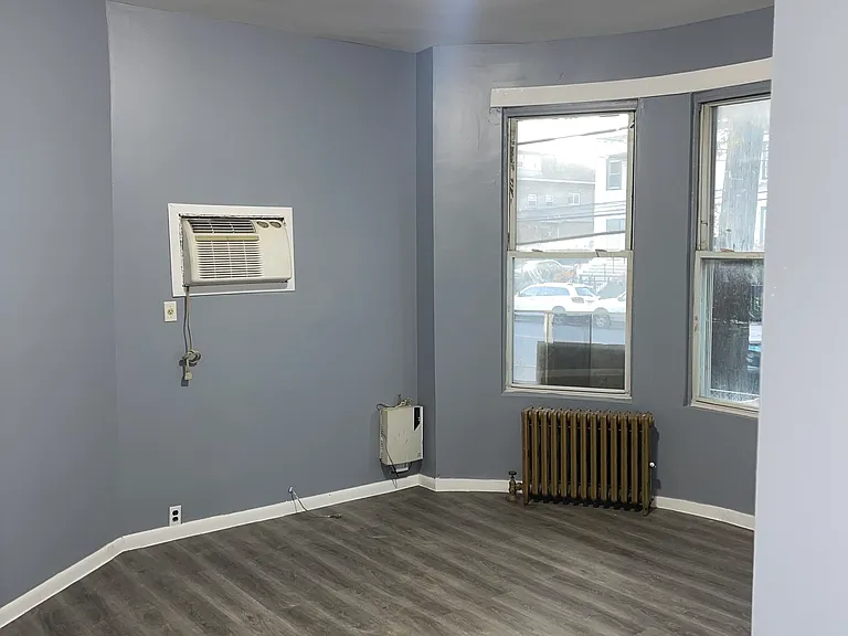 245 Mount Prospect Ave #1 — Photo 4