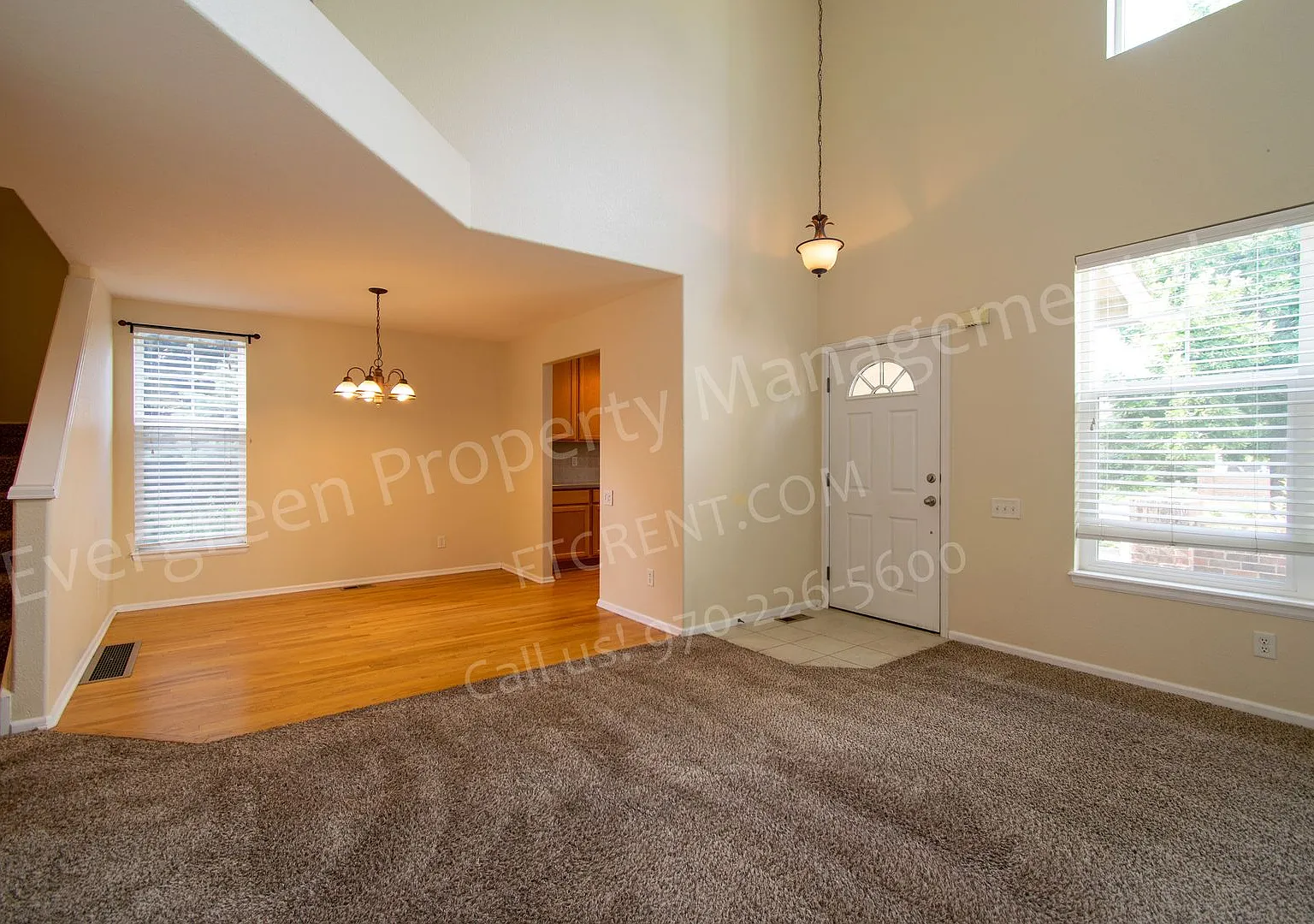 Huge 2 bedroom, 2.5 bath in Harvest Park! — Photo 3