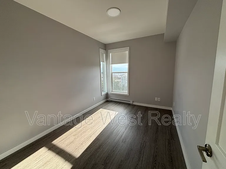 685 Boynton Pl #69 — Photo 5