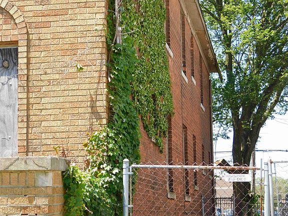 16219 Fairfield