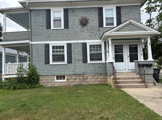 95 Summit Ave FLOOR 2, West Warwick, RI 02893
