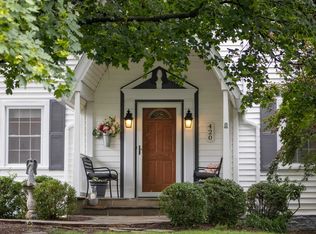 420 College Cir, Staunton, VA 24401
