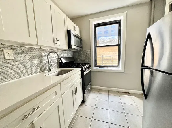 (undisclosed Address), Bronx, NY 10456