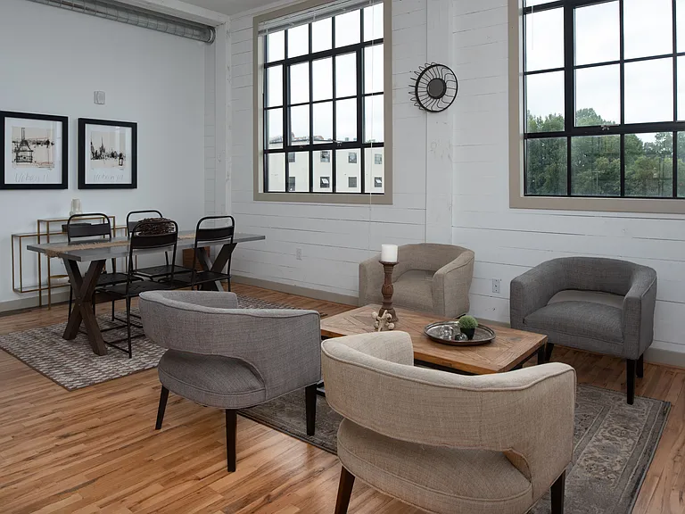 Big Chair Lofts — Photo 7