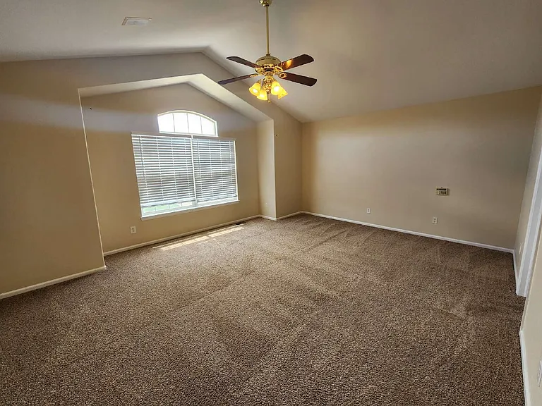 22359 E Lake Ln — Photo 20