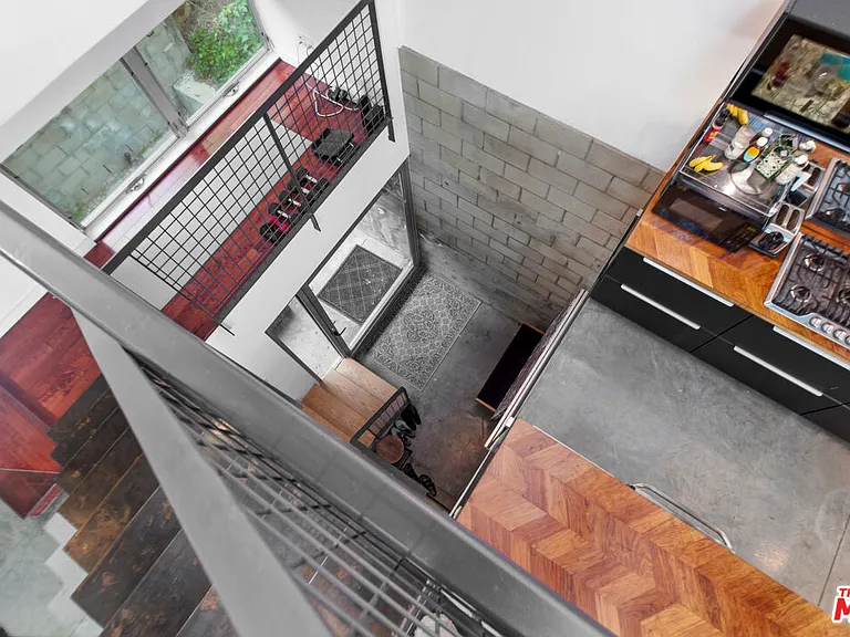6127 Glen Tower St — Photo 17