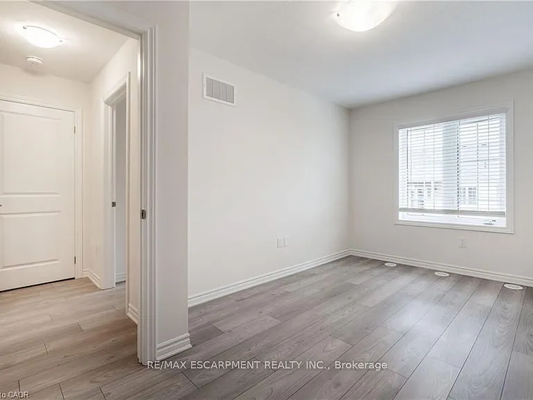 305 Garner Rd W #39 — Photo 34