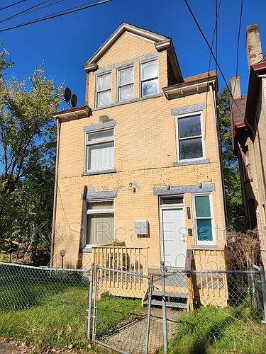 431 Ella St #2 Photo 1