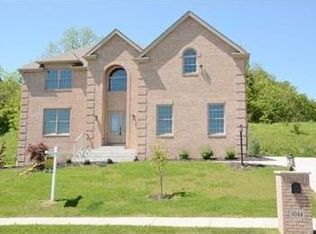 1044 Breezewood Dr, Canonsburg, PA
