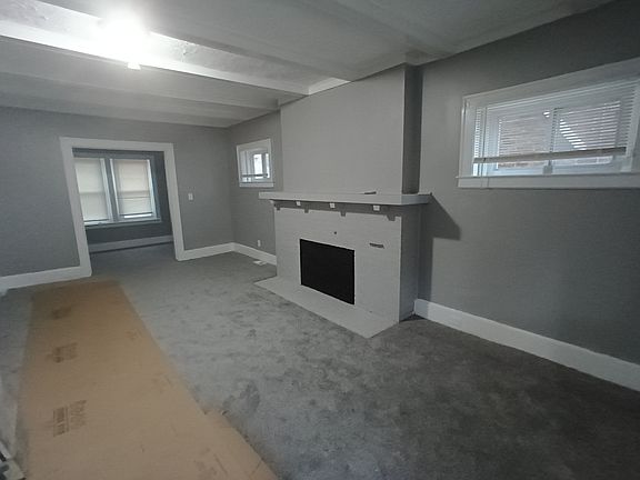 2nd image of 146 Massachusetts St
