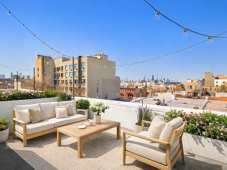 227 Maujer St #PHB — Photo 6
