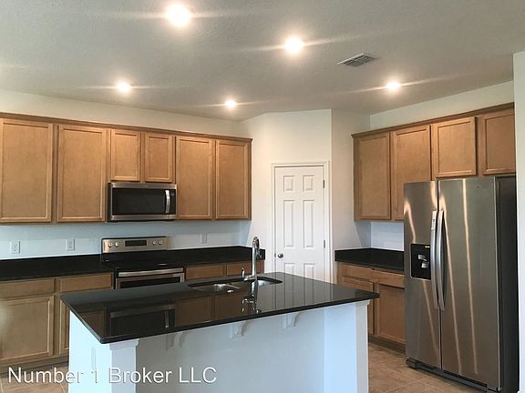 2nd image of 1531 Stone Arrow Ct