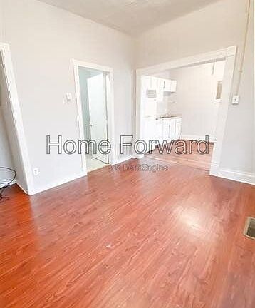 3rd image of 117 Hagerman Ct APT 2