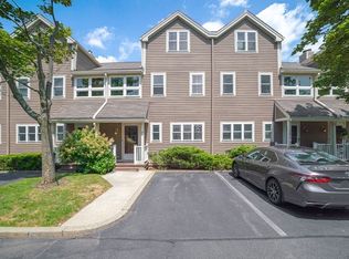 8 Locust Ln #C, Watertown, MA 02472