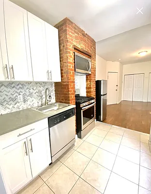 Rented by Corcoran | media 9