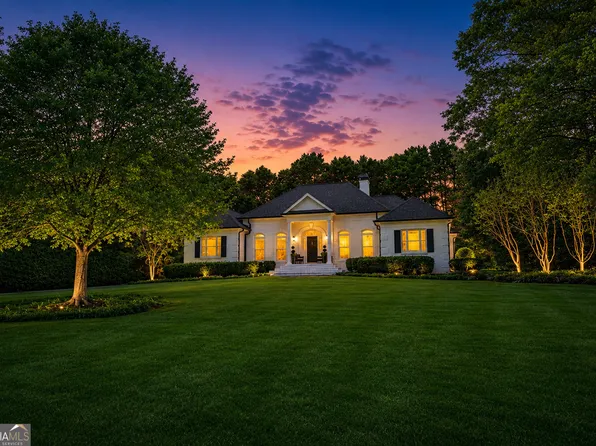 2049 Burgundy Dr, Braselton, GA 30517