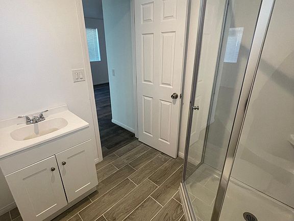 3rd image of 723 S Ramona Ave #2