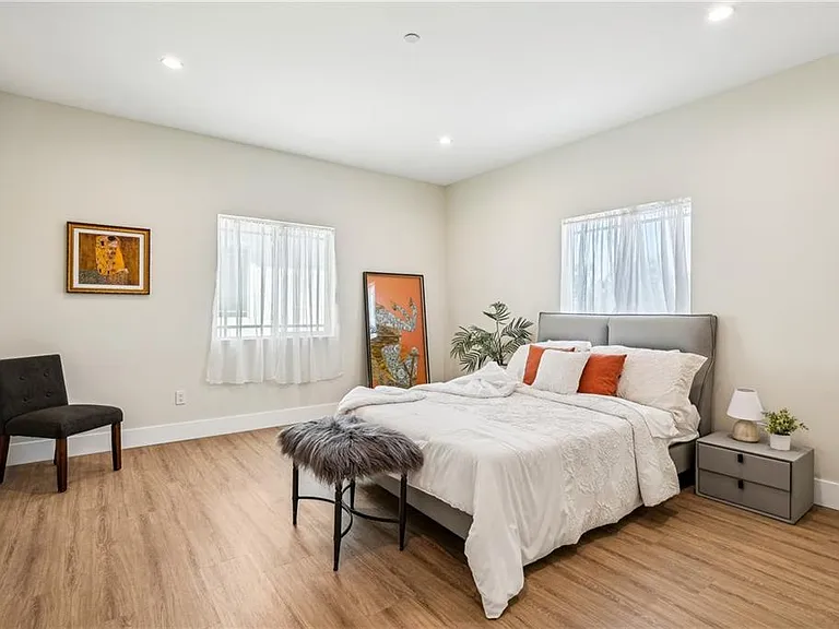 10349 Mapledale St — Photo 39