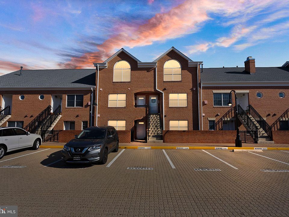 1st image of 6916 Fairfax Dr Unit 114