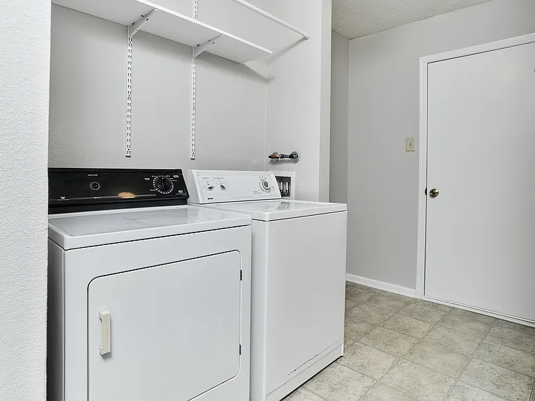 14169 Clapboard Dr — Photo 16