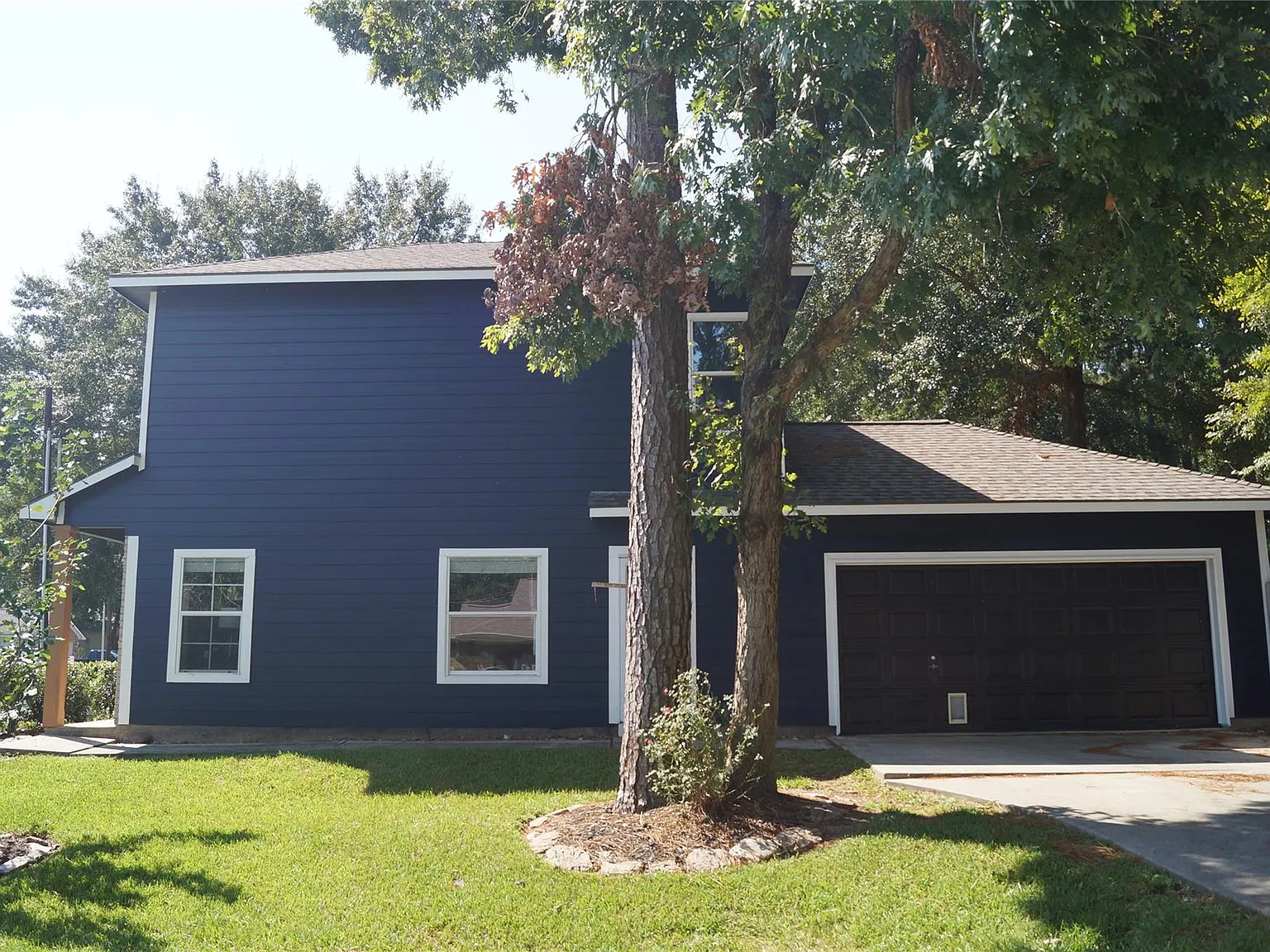 4 bed, 2.5 bath, 1736 sqft, $1,800 — Photo 2