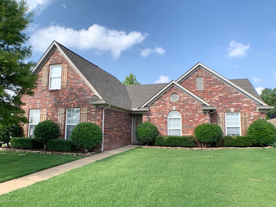 1st image of 660 Northwood Hills Dr