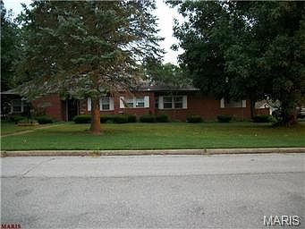 1st image of 410 10th St
