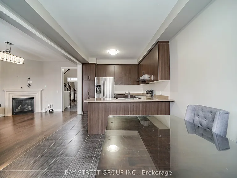 7 Gordon Landon Dr — Photo 22