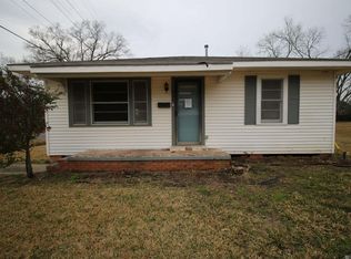 901 N 7th St, Eunice, LA 70535