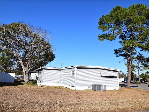 5th image of 3610 Jamaica Cir