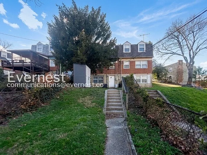 6405 Loch Crest Ct — Photo 2