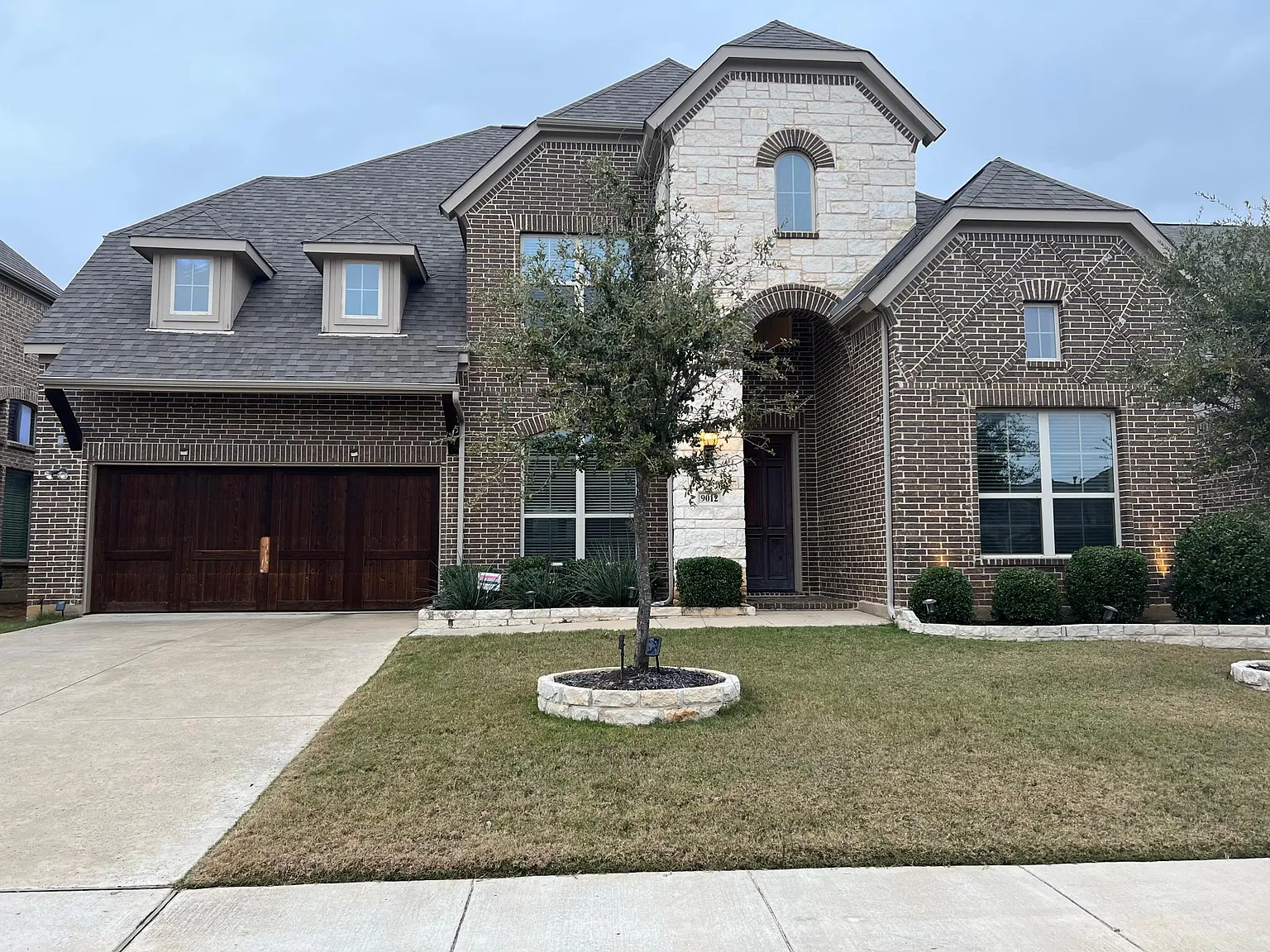 4 bed, 3379 sqft, $3,700 — Photo 1