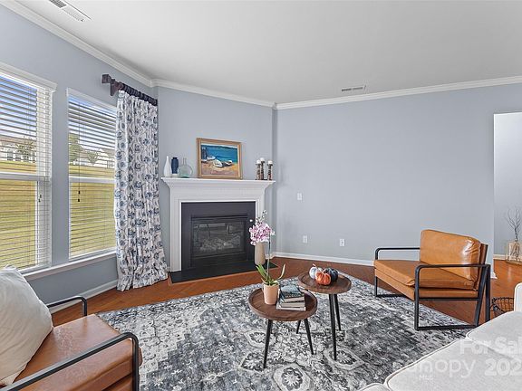 3rd image of 20151 Dovekie Ln